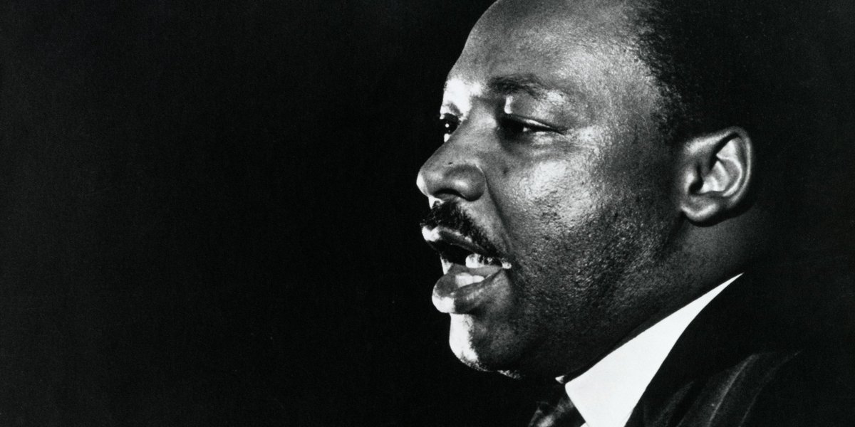 "Nuestras vidas empiezan a terminar el día que guardamos silencio sobre las cosas que importan" - Martin Luther King