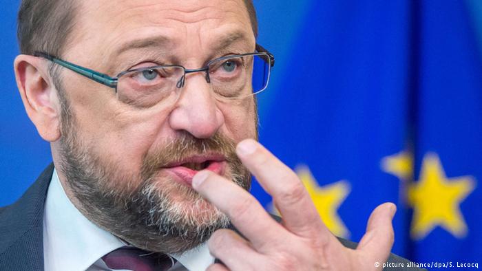 AP Başkanı #Schulz DW Türkçe'ye konuştu:Demokrasinin gücü gazetecilerin hürriyetiyle ölçülür:dw.com/p/1IP6P