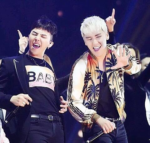 88_BIGBANG_VIP's tweet photo. にょんとり最高💕💕
#にょんとり好きな人RT 
#twitter上にいるBIGBANGぺん全員と繋がるのが密かな夢だったりするのでとりあえずこれを見たBBペンさんはrtもしくはフォローしていただけると全力でフォローしに行きます https://t.co/zmtb8VLLsU