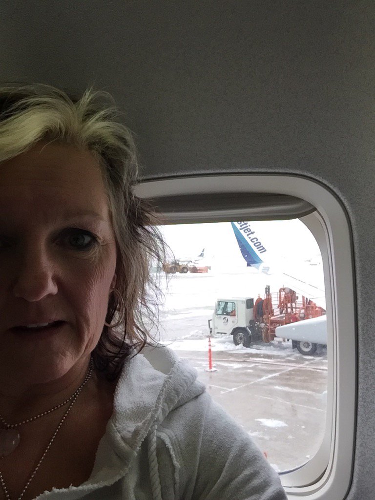 Paulajcon's tweet photo. Tampa here we come! Sas https://t.co/ywxI84bt9b