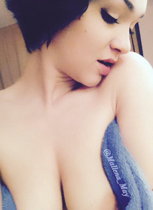 MUST #FOLLOW &amp; #RT   😍😍 @Mallena_May 😍😍  🔥🔥 🇸️🇪️🇽️🇾️ 🔥🔥 #Camgirl  #GoAndShowHerLove 💕💕 https://t.co/<a href="/tag/follow"class="tags">#FOLLOW</a><a href="/tag/rt"class="tags">#RT</a><a class="tags" target="_blank" title="On Twitter" href="/?out=eyJ0eXAiOiJKV1QiLCJhbGciOiJIUzUxMiJ9.eyJpYXQiOjE3MjQyMjMyMTgsImlzcyI6InR3cG9ybnN0YXJzLmNvbSIsIm5iZiI6MTcyNDIyMzIxOCwiZXhwIjoxNzU1NzU5MjE4LCJyZWRpcmVjdF91cmwiOiJodHRwczovL3R3aXR0ZXIuY29tL01hbGxlbmFfTWF5In0.D5nSXKQ1qT3ba_SdfUrba-4pxsqNa_G8NhKY92YqQQtg7LE9MZ5edP7_BsrXprQdQwvDszVJ8eG0N8dO7Hsp9g">@Mallena_May</a><a href="/tag/camgirl"class="tags"><span>#camgirl</span></a><a href="/tag/goandshowherlove"class="tags"><span>#goandshowherlove</span></a>
