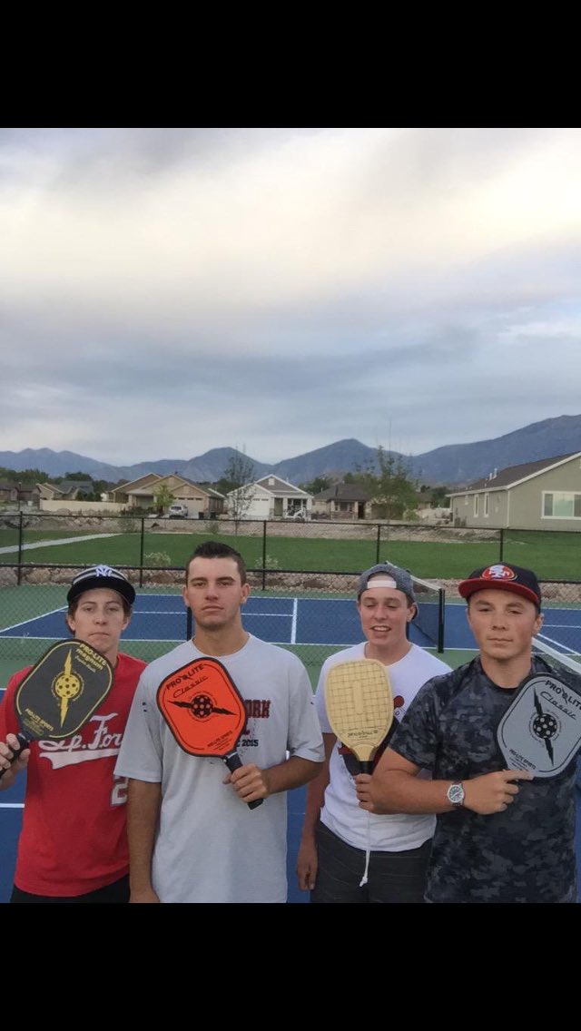 CodeSmiley's tweet photo. Ok nick now you're 18 so don't do anything stupid cause you could get in a lot of trouble. Happy birthday brother! https://t.co/WtRdPKqHc5