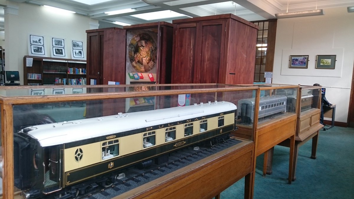 Find other world's within wardrobes @ Acocks Green &amp; Kings Heath Libraries <a href="/onefivewest/">One Five West</a> <a href="/benjaminpacey/">Was here, now not.</a>