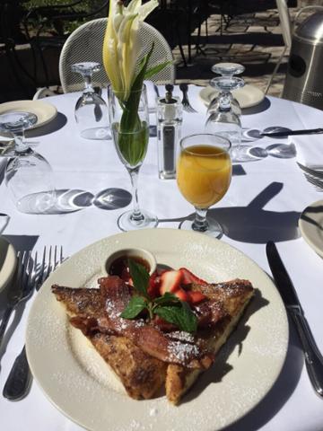 SantacafeSF's tweet photo. Mascarpone - Stuffed Brioche French Toast w/ Fresh Berries, Vermont Maple Syrup &amp; Apple Smoked Bacon... https://t.co/pPcdXeL276
