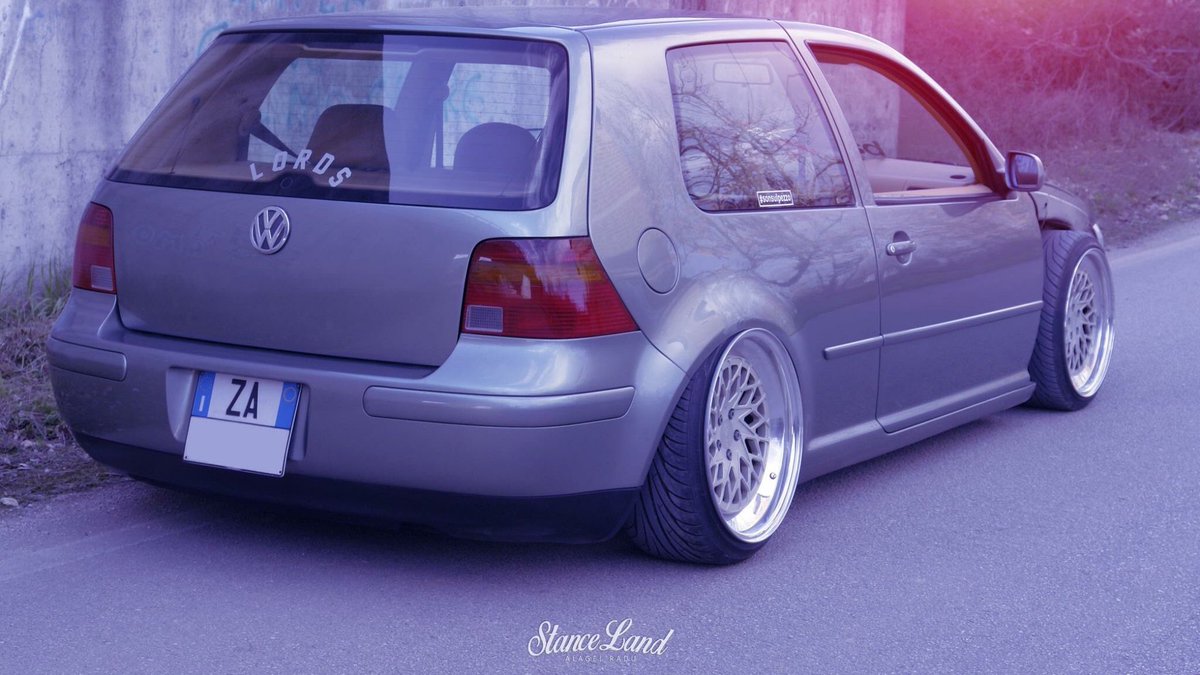 stancelandfam's tweet photo. #StanceLand #Italy #Damnraw #sweet #cars #lunedi https://t.co/yfFeJLjU5s