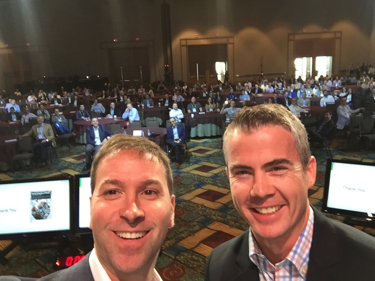 Partner Summit selfie. Will you transform in our democratized world of retail? #XCHG16 #retailtogether <a href="/Demandware/">CommerceCloud</a>