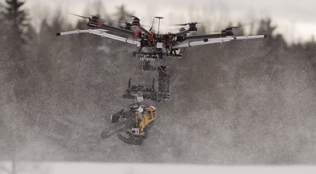 Drone_Punks's tweet photo. From the book of excessively dangerous things to do with drones #chainsawdrone! https://t.co/Sd6J1BWPTI #killerdrone https://t.co/4ld7wtfmwk