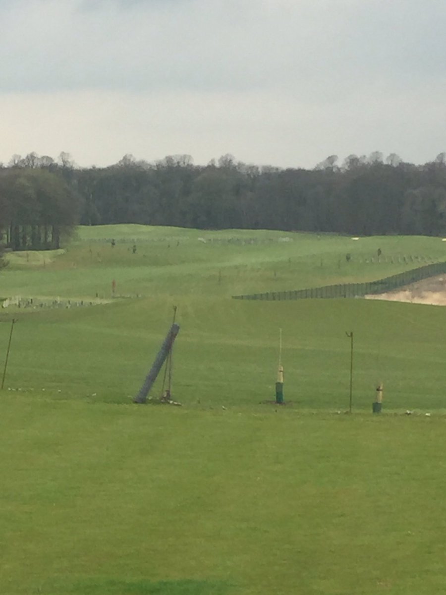 FerrybridgeGolf's tweet photo. From the 9th green looking across the course. https://t.co/MzgfbIy1Rg