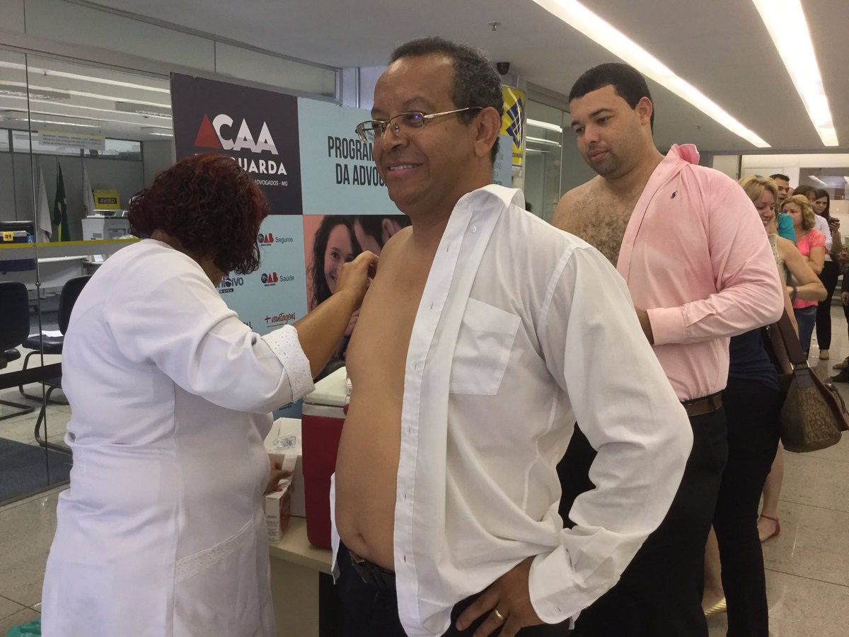 CAAMG's tweet photo. Começou a vacinação contra gripe no Fórum, Justiça do Trabalho e Drogaria Santo Ivo. Participe! #provam https://t.co/0KFKtAaCxo