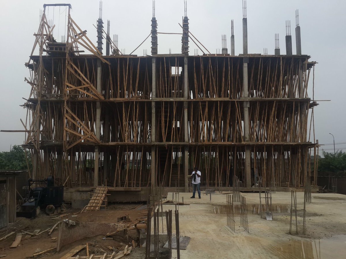 GodMadeGroup's tweet photo. Work Work Work #gmg #gcc #realestate #gbagada lagos https://t.co/sZ3TEIMDsV