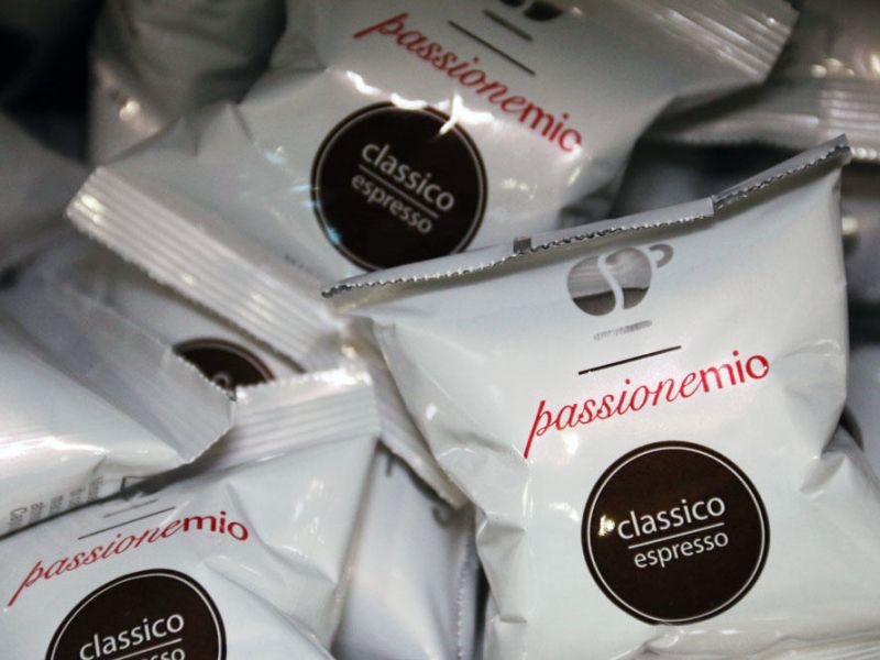 caffecairo's tweet image. Passione Espresso in Cairo ....... Black , Gold &amp;amp; Dek Nespresso Compatible !! 100 Capsule 390 LE