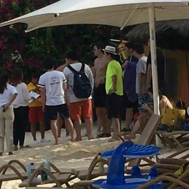 drtalukdard's tweet photo. 04.04.16 #LeeMinHo On his way to Wake boarding #LeeMinHoInCebu #LMHforBench #LMHLovesLocal
#leeminholovesbench ๐๐ https://t.co/TYaeQD2bwO