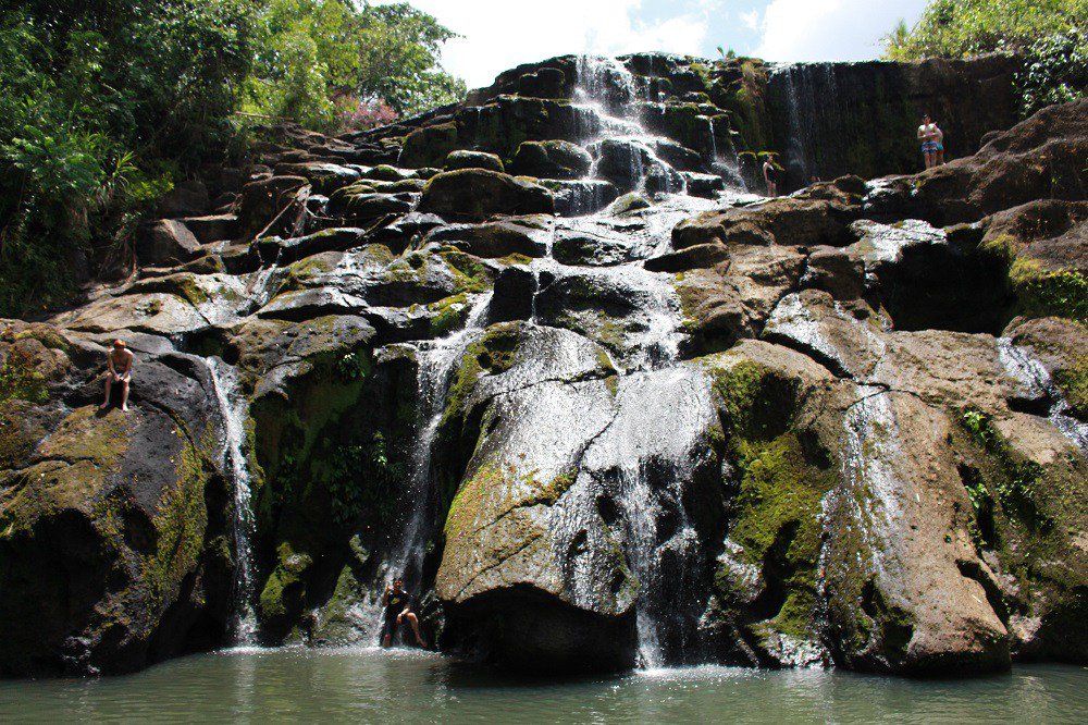 snapsnsquiggles's tweet photo. The Falls of Luisiana Laguna https://t.co/o6L0DDTbaq https://t.co/ClFg3bbAx8