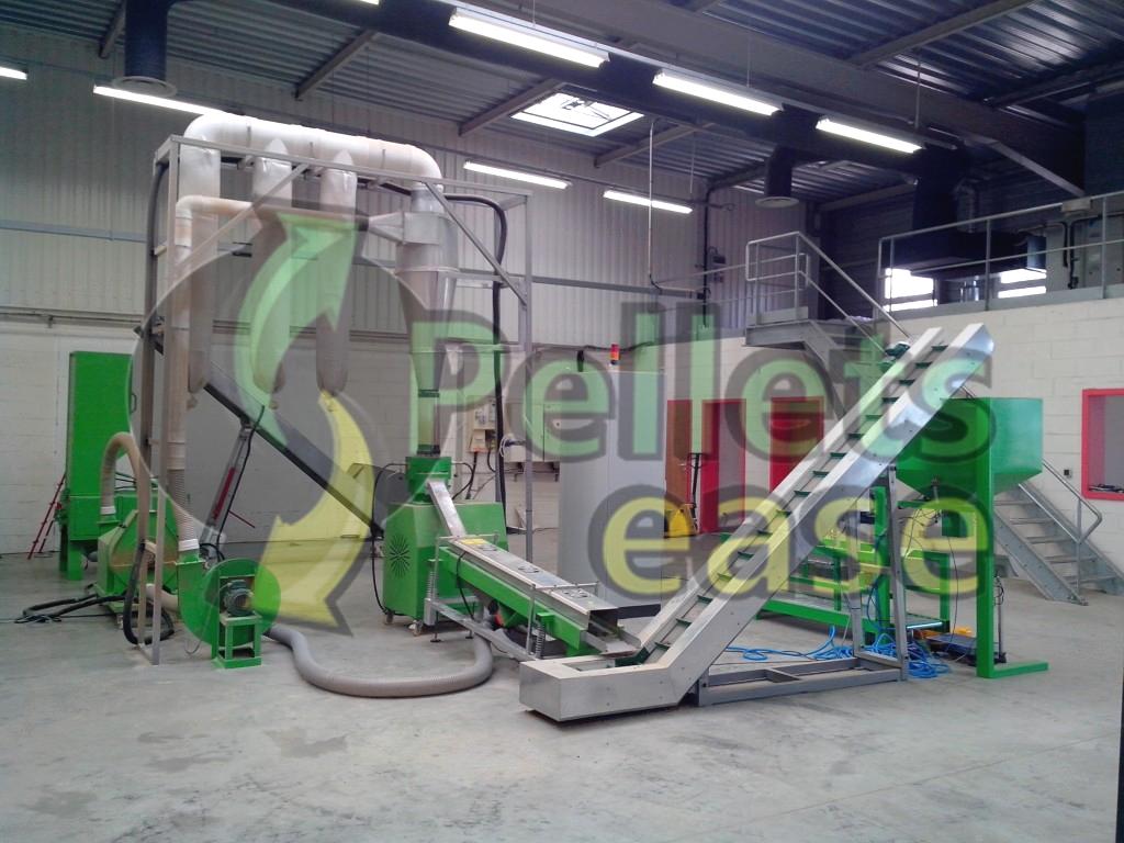 @GasmiMenndy Menndy Gasmi  ✏ produisez vous aussi des pellets goo.gl/GaIgtX