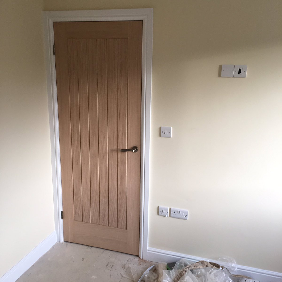 CraftContractor's tweet image. #2ndfix #oak #oakdoors #westyorkshirejoinery #joinery #bespokejoinery
