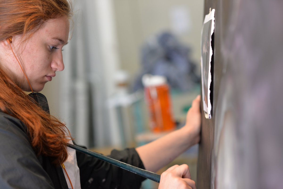 UNLDigitalarts's tweet photo. #Mondaymorning #painting is amazing with these #UNLarts students. #UNL https://t.co/X1ag2TsLcd