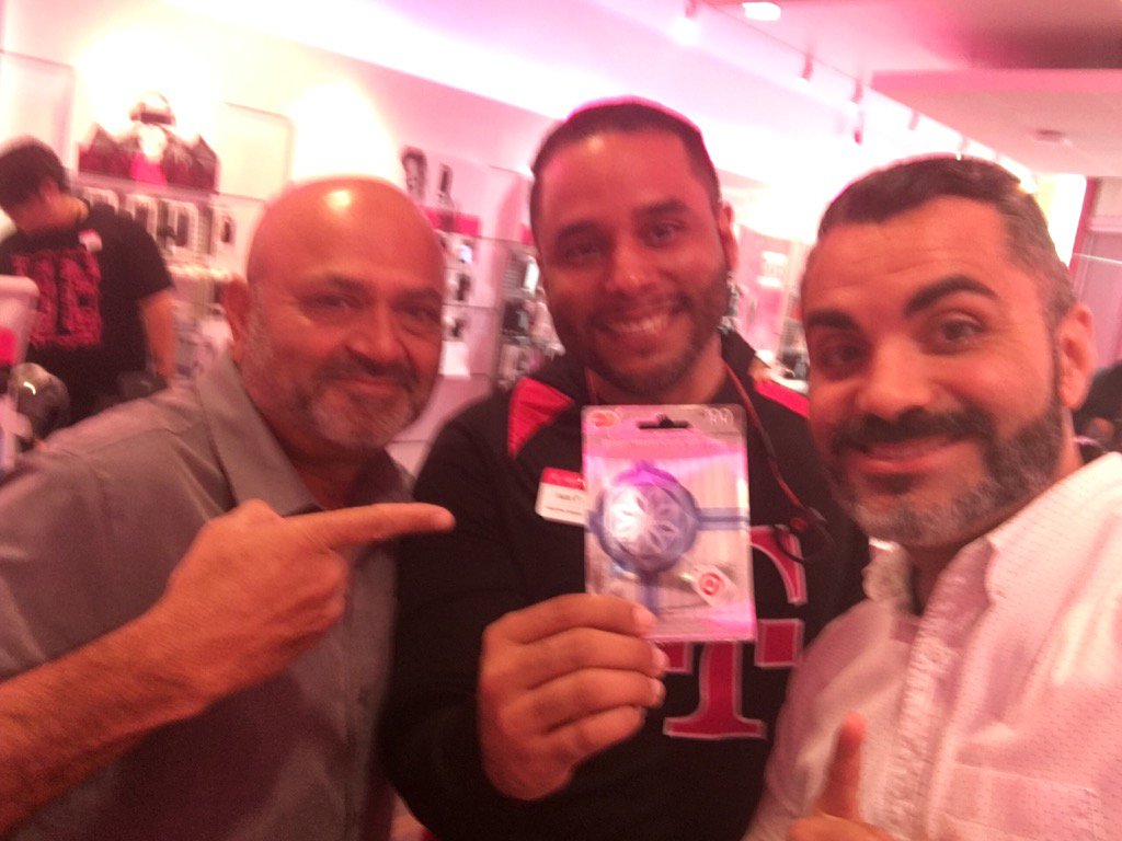 jboy1724's tweet photo. Millenia All-Stars at work Champs! #230atWork #AtWorkPowerHouseStore #tchartnation @JUAPINA @cjgreentx @m_wan4life https://t.co/nenusSXx5N