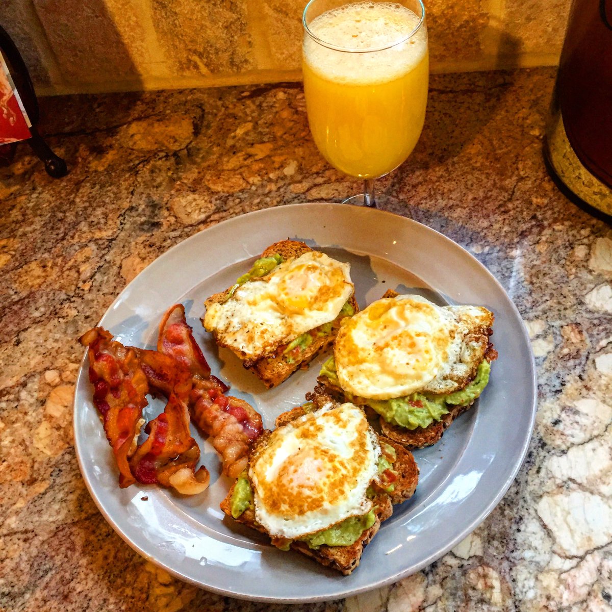 IMDaveErickson's tweet photo. Today's #foodporn is inspired by @skratchlabs @allenskratch @gabe_kennedy from #teamtimex #timexcamp @timexsports https://t.co/Of8UC21LOG