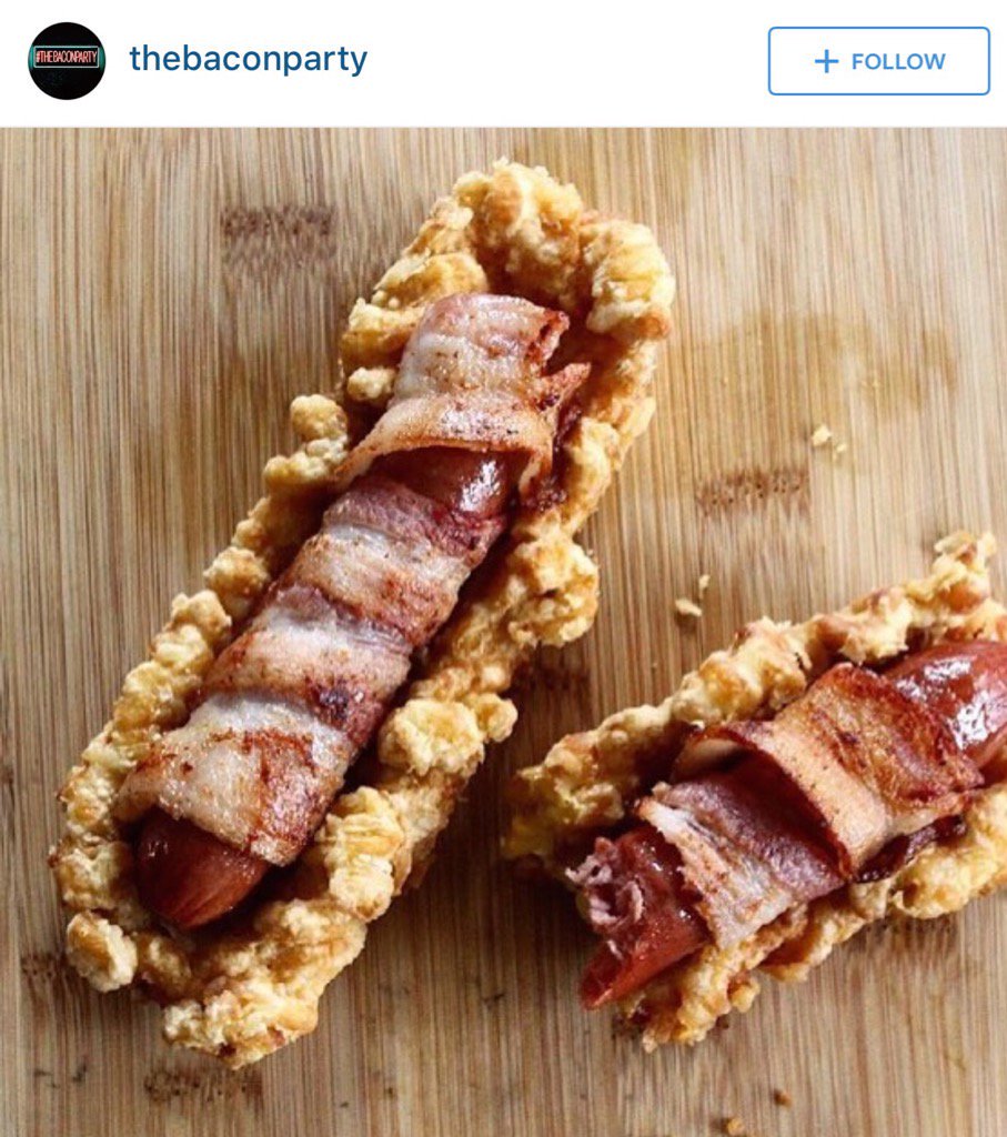 YummyPost's tweet image. Bacon wrapped hotdog with a fried bun