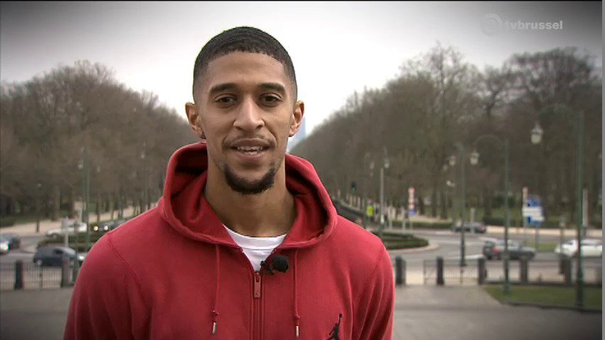 Portret van 
basketbalspeler Thomas Creppy van Royal Quatre brusselnieuws.be/nl/video/tvbru…