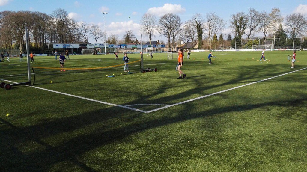 Lekker weer naar buiten met de SportBSO <a href="/KCdeBolster/">Kindcentrum de Bolster</a>