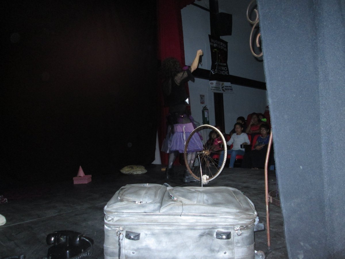 TEATROESCONDIDO's tweet photo. Gracias a nuestro publico por siempre visitar nuestra sala Concertada con el Ministerio de Cultura.... https://t.co/nnwjDMJE7d