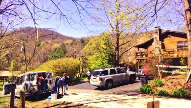 LaTerzaClasse's tweet photo. Leaving Black Mountain! #thirdtime #thirdtour #picoftheday #laterzaclasse #whitehorse #blackmountain #blueridgeday https://t.co/OySvXMsjK6