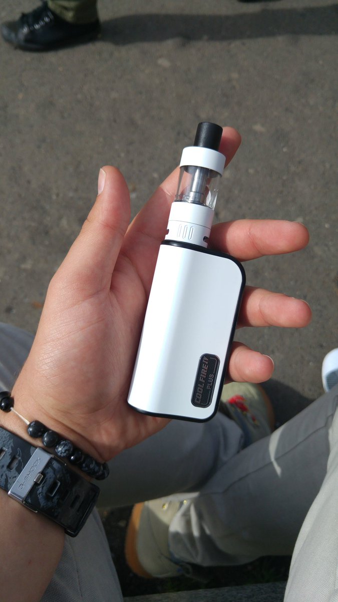 HookahHouse's tweet photo. COOL FIRE 4 plus storm trooper edition☁🌀 https://t.co/NbKftBNkud