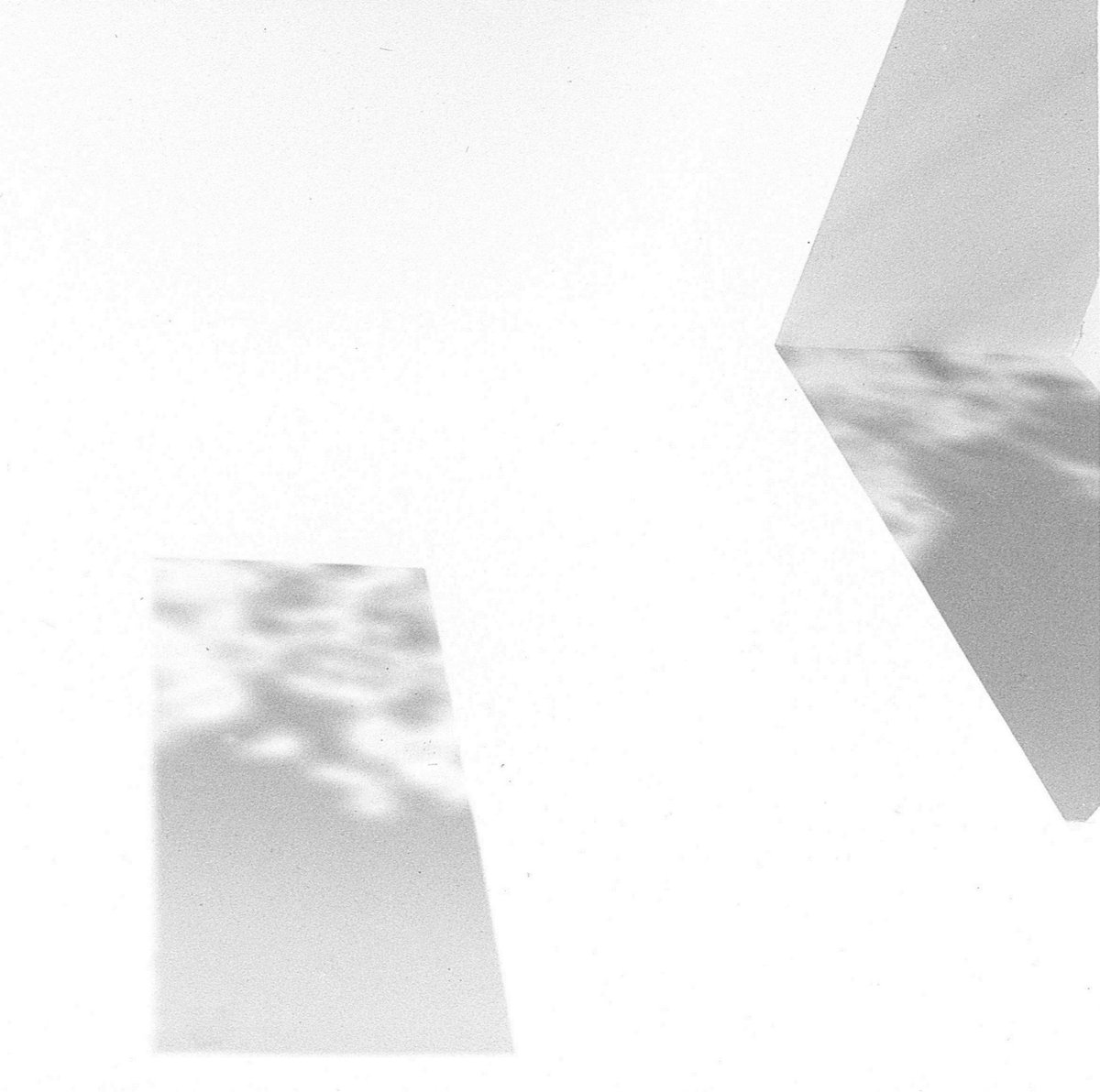 emptymty's tweet image. Ya pueden escuchar nuestro más reciente release: “Arrebato“ de HUNNEST
@thegangaloon 
emptymty.bandcamp.com/album/arrebato