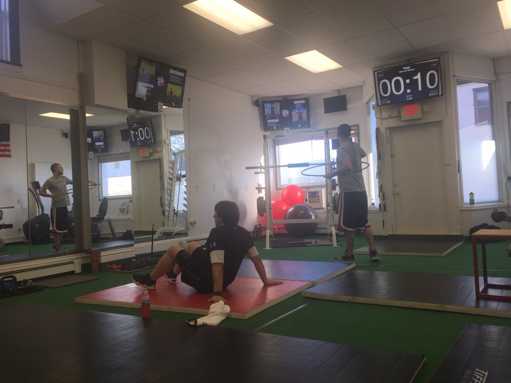 5MinuteGym's tweet photo. More an more people coming through to challenge themselves with daily different workouts. https://t.co/SEf9DBaC0e