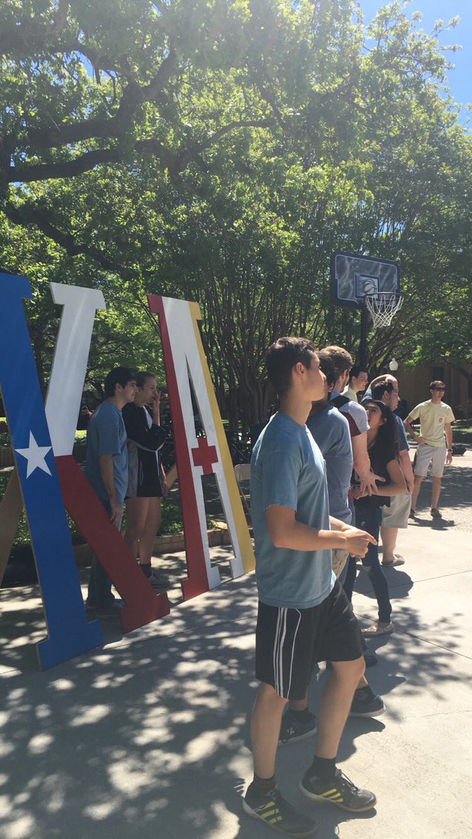 Jack_Degennaro's tweet photo. Come out 😎 win some Rangers tickets and/or a gift card https://t.co/tft7oEwK97