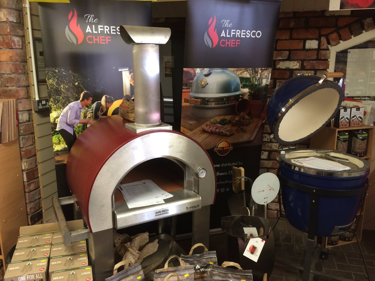q_guildbutchers's tweet photo. Great display today @alfresco_chef Exciting plans with Q Guild Butchers. Outdoor cooking at its best.#qguild https://t.co/6uB5rz7dz5