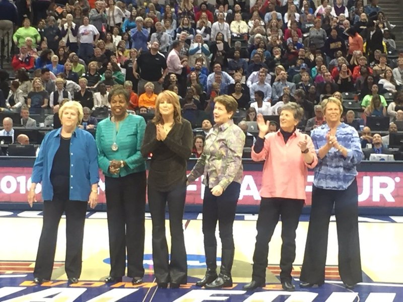 My 1976 teammates honored at the Final 4. Our 40 yr anniversary #Silver