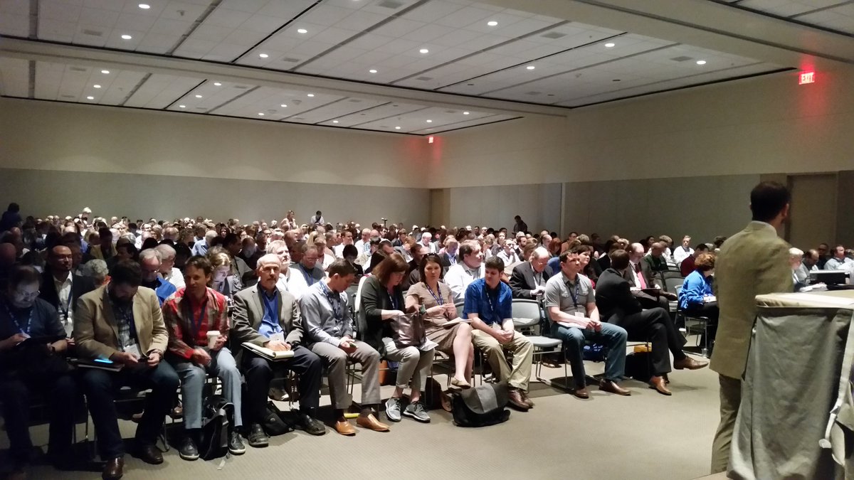 signcodeguy's tweet image. More than 300 planners in Rm 121 to learn about Reed v. Gilbert #signcode issues at #APA16 . Exciting...