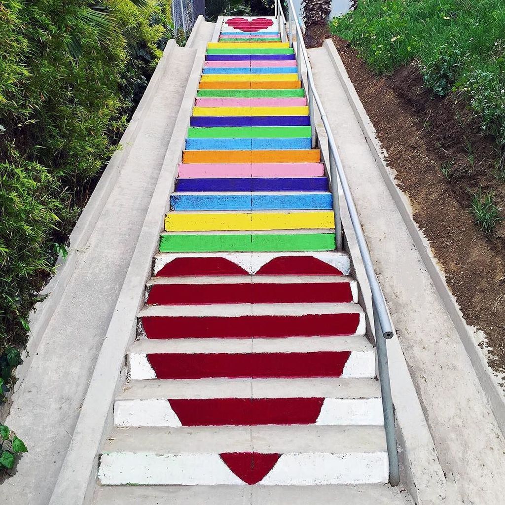 thatgirl_krysta's tweet photo. Follow your heart ❤️ #DScolor #acolorstory #ABMlifeiscolorful #ABMtravelbug #ABMspaces #fl… https://t.co/qomOQep4zw https://t.co/WBpJBTpJul