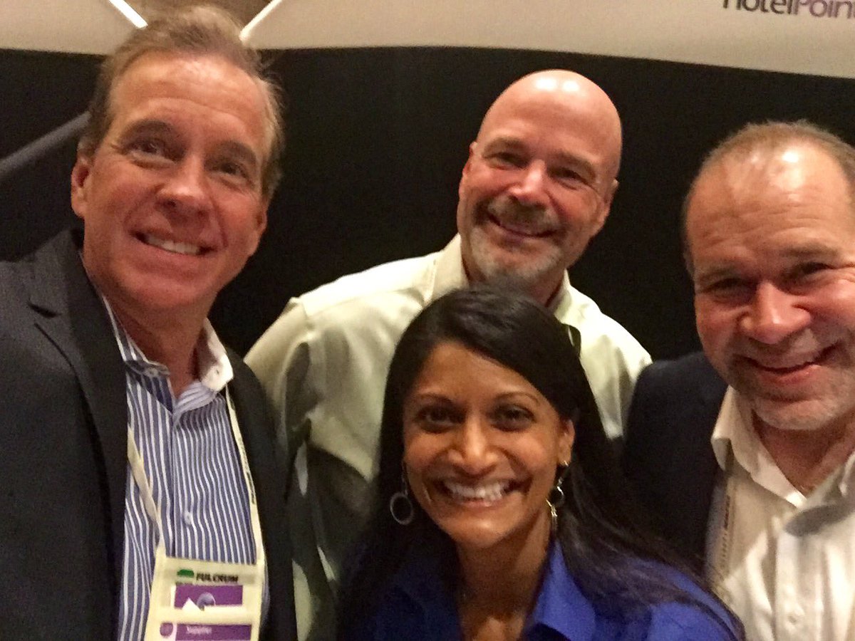sharmila_p603's tweet photo. Sto is back in town @CharlesDuffin #hp2016event https://t.co/6ITgmHhQ8O
