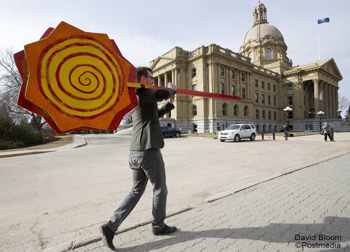 davidbloomphoto's tweet photo. @MikeHudema heads to a solar power protest at the Ab. Leg. #yeg https://t.co/15YagUlaXx @gp_edmonton @powershiftcan https://t.co/toaHHYkbOy