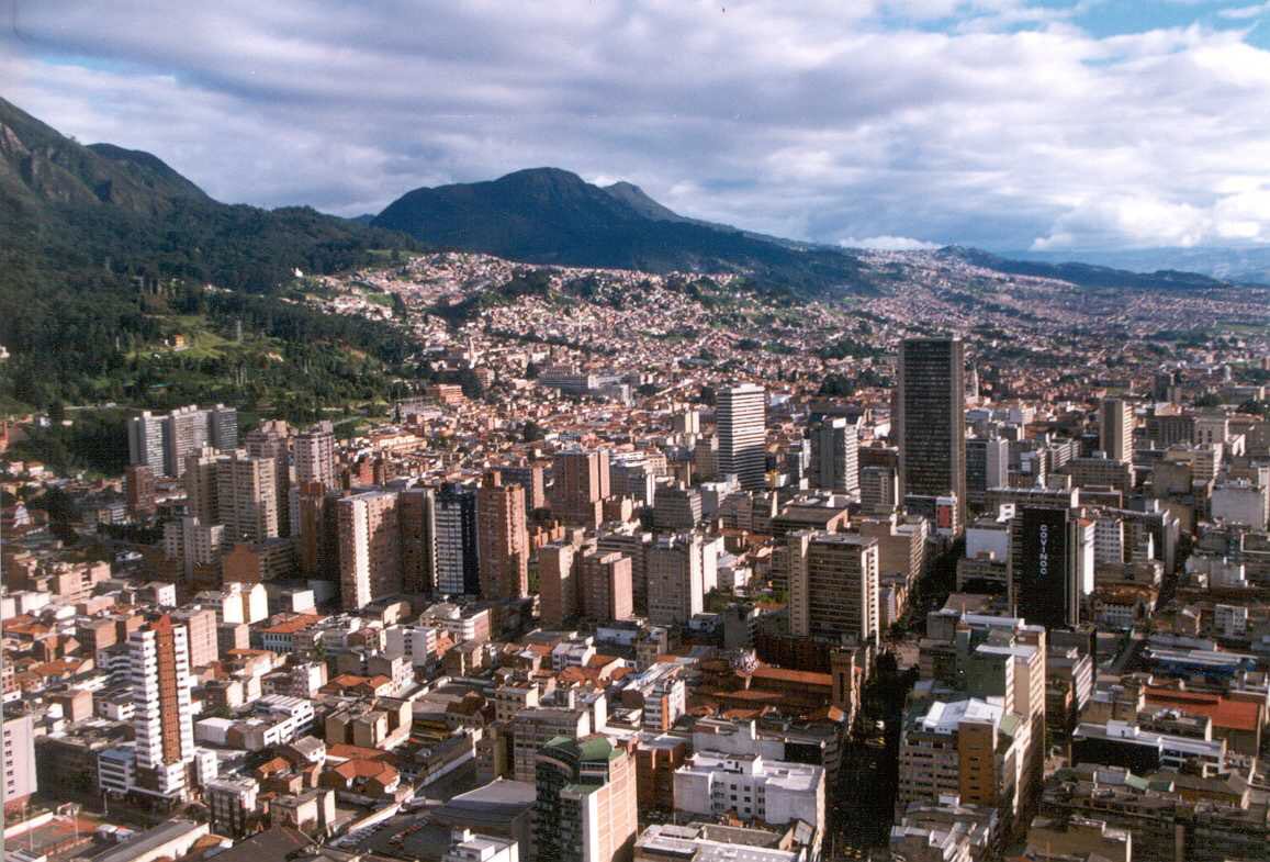 Colombi84083791's tweet photo. Bogotá #capital https://t.co/wKUZAyj76T