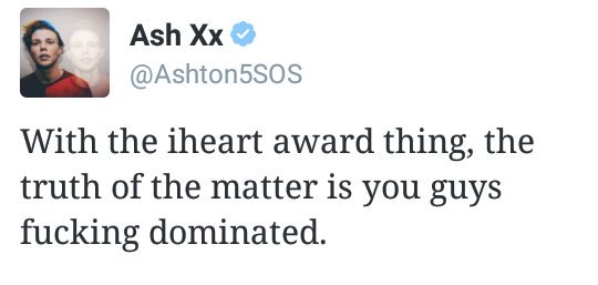 5SOSNoticias's tweet image. Quien necesita un premio de Best Fam Army cuando para ellos ya somos la mejor Fam de todas ❤❤