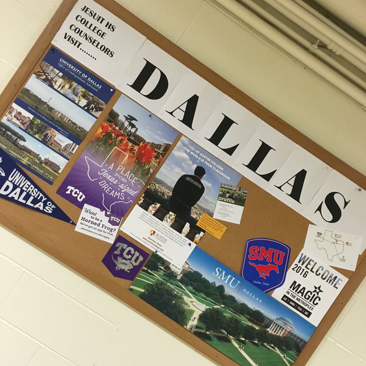 LoyCollegeCnslr's tweet photo. Thanks #magicinthemetroplex 4 hosting! We r bringing @AustinCollege @UDallasUGA @SMUAdmission @TCU back 2 r students https://t.co/rfFdgeKi6H