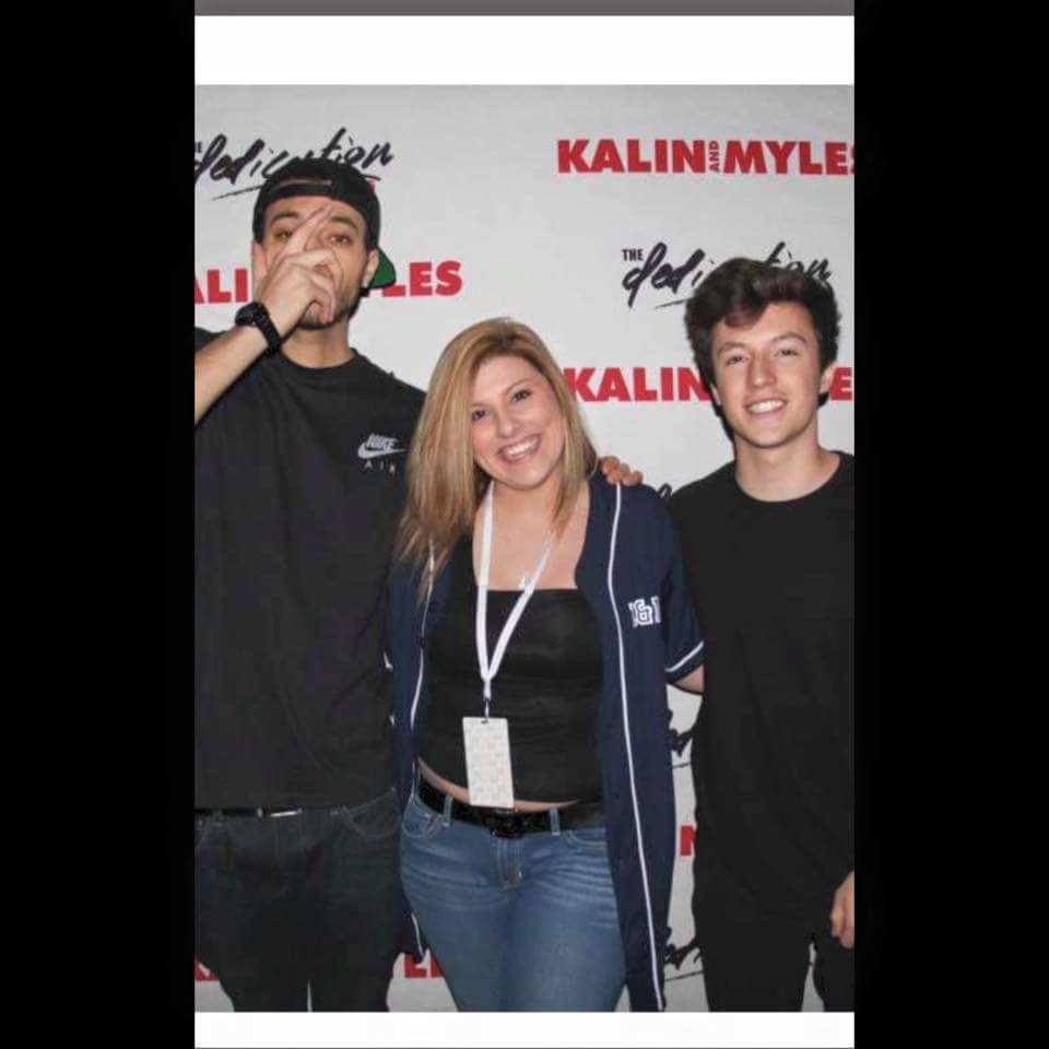 94Kateanna's tweet photo. @KalinWhite @YourBoyMyles @KalinAndMyles I miss you guys😫 #KAMFAMForever https://t.co/lqDfQk1f6x