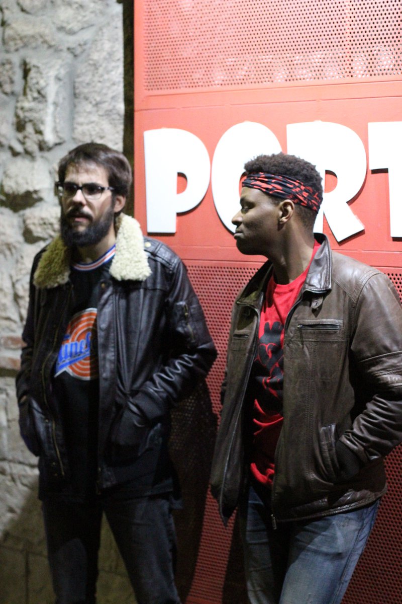 TangerineFlav's tweet photo. Además de la entrevista puedes leer la reseña del concierto y ver la galería en https://t.co/tQBdIiEnAK #TFDevilTour https://t.co/1qxPT7NCEM