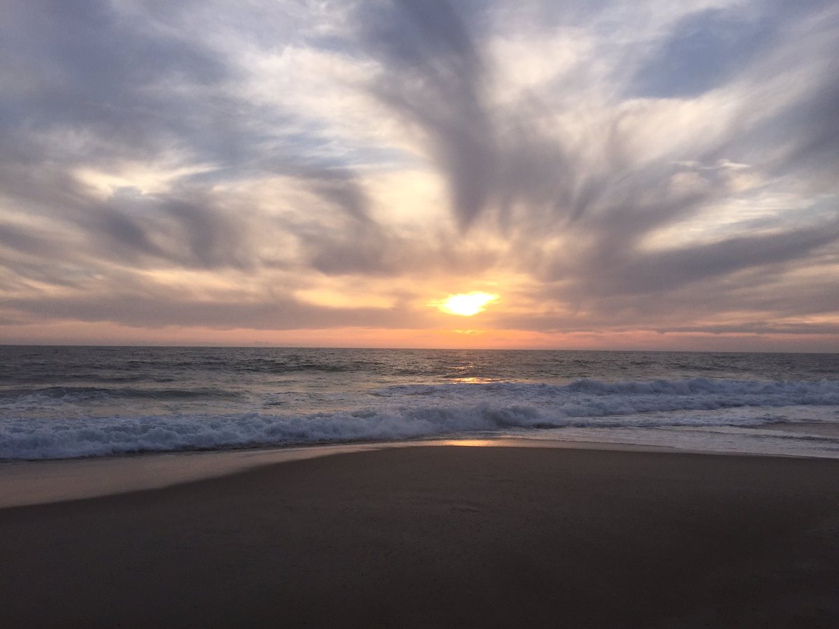 Laguna Weather Report. High of 75, no chance of snow