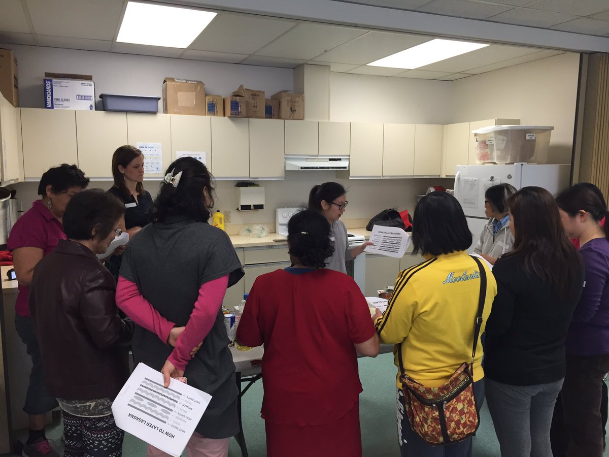 HungerActions_'s tweet photo. Starting off the month with our second #HungerActions 4 week workshops cycle with @salvationarmy #healthyeating https://t.co/i883U34d26