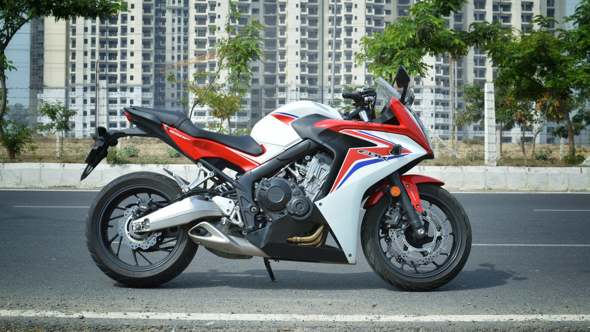 the_motonomad's tweet photo. The #motorcycle for when you want to quickly #travel across the country #honda #650F https://t.co/YDOuYSpTTF