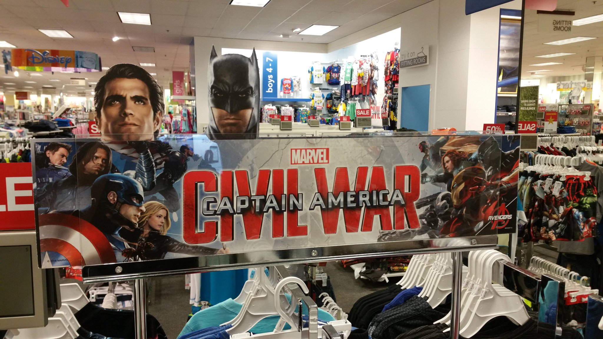 CfOGFvSW4AAZRMN.jpg:large