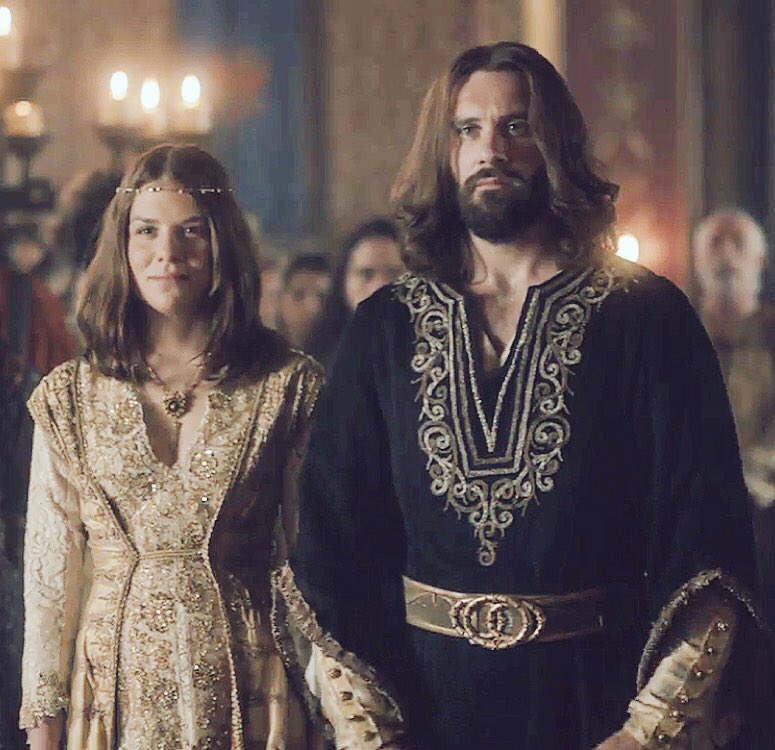 princesse gisla on twitter is that a baby bump vikings gisla