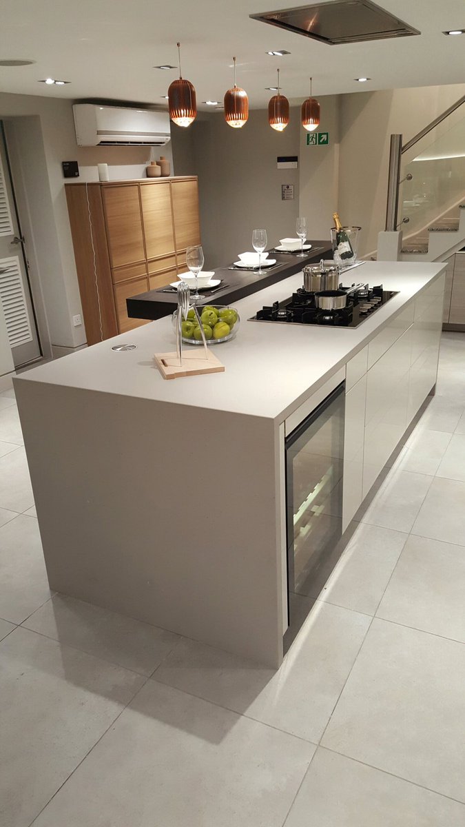 shawstones's tweet photo. Here is the brand new @CaesarstoneUK Raw Concrete display in @PoggenpohlBrand 's Wigmore Street showroom, London https://t.co/P1NwAKB6ni
