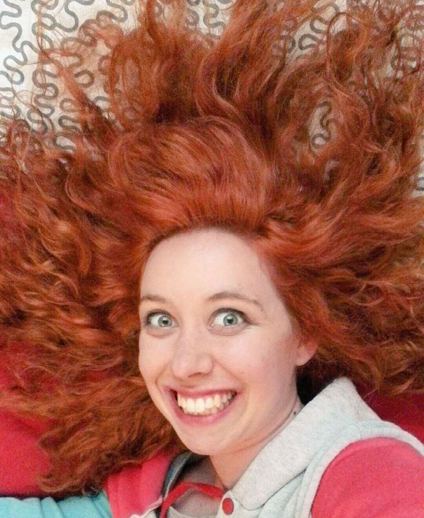 AbiPower's tweet photo. Para cuándo un anuncio @Pantene con mi cara diabólica? https://t.co/OXEJBjOWR9