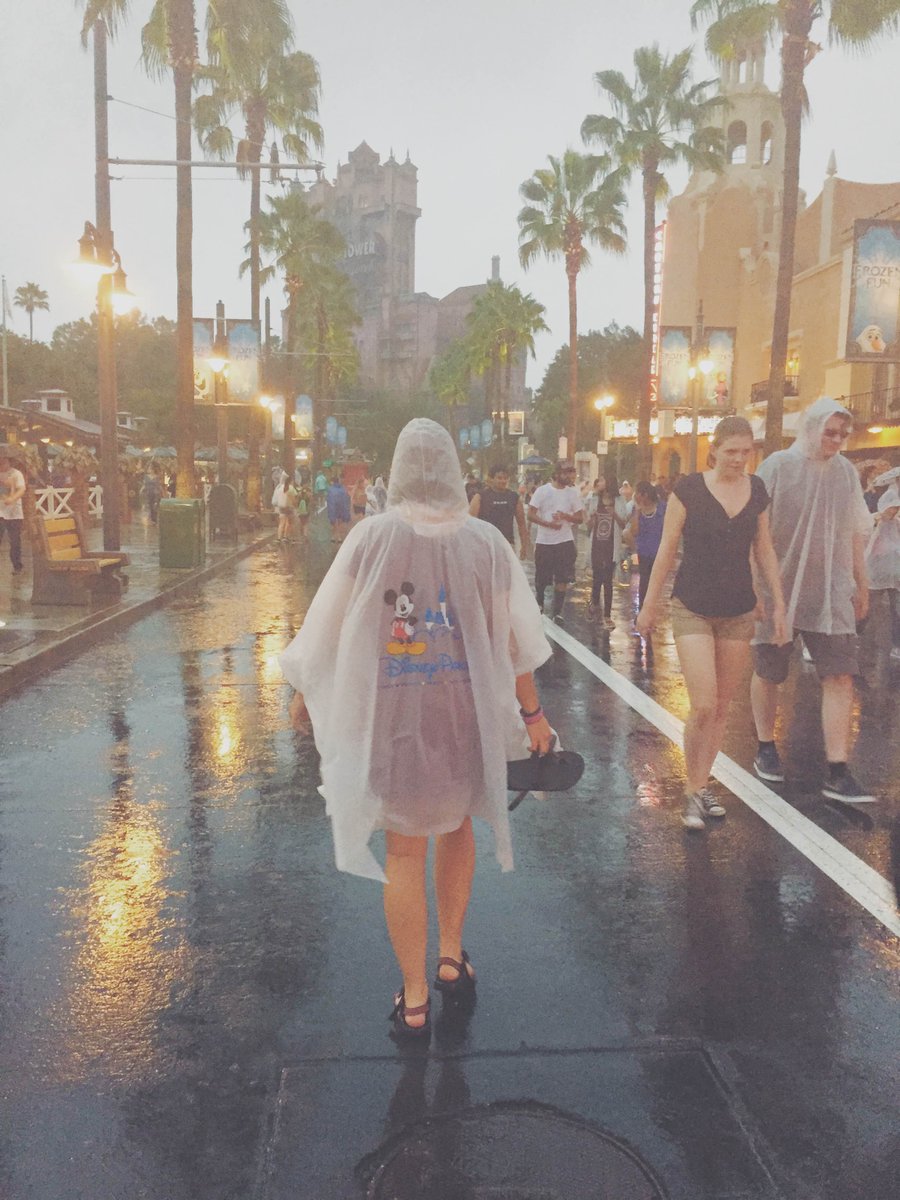 Wandrlust_App's tweet photo. The Happiest Place on Earth https://t.co/uhuBpMIumk  #travel #Disney #florida #wandrlust https://t.co/tsmwTqGT7O